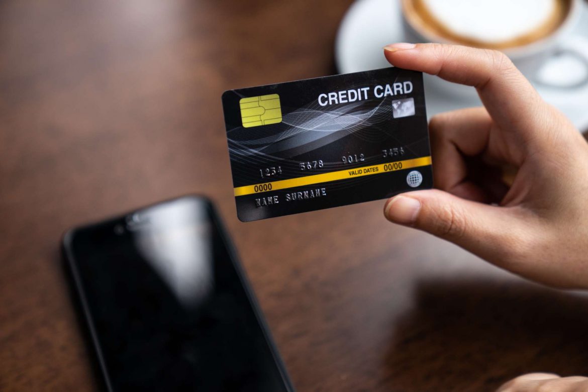 How To Be Financially Disciplined in Canada