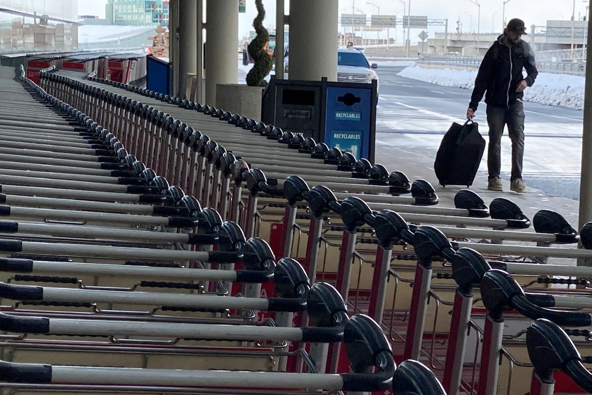 Taxi Services near the U.S Border Experience Business Boom as Canadians Dodge Mandatory Hotel Quarantine
